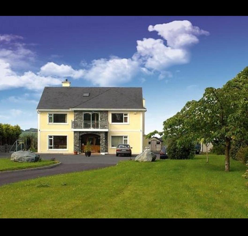 Dunn Court House Bed & Breakfast Killarney Exterior photo